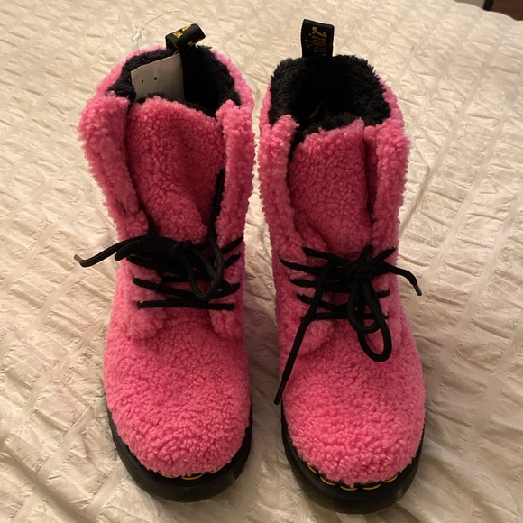 Dr Martens hot pink 1460 pascal size 6 woman’s boots - Picture 6 of 14